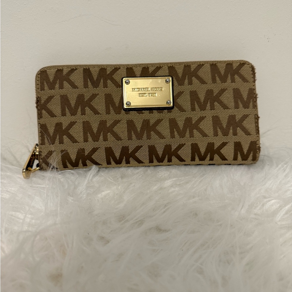 Michael Kors Brown Wallet